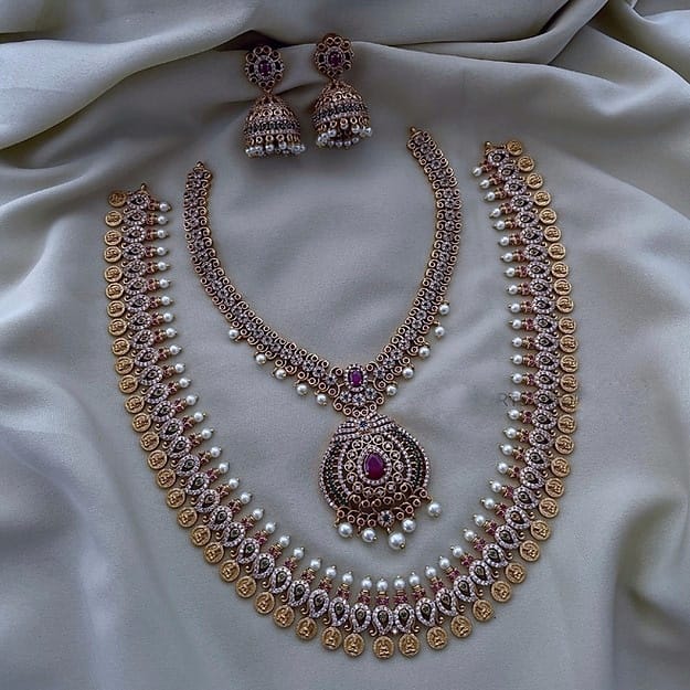 Royal Moti Elegance Necklace Piece